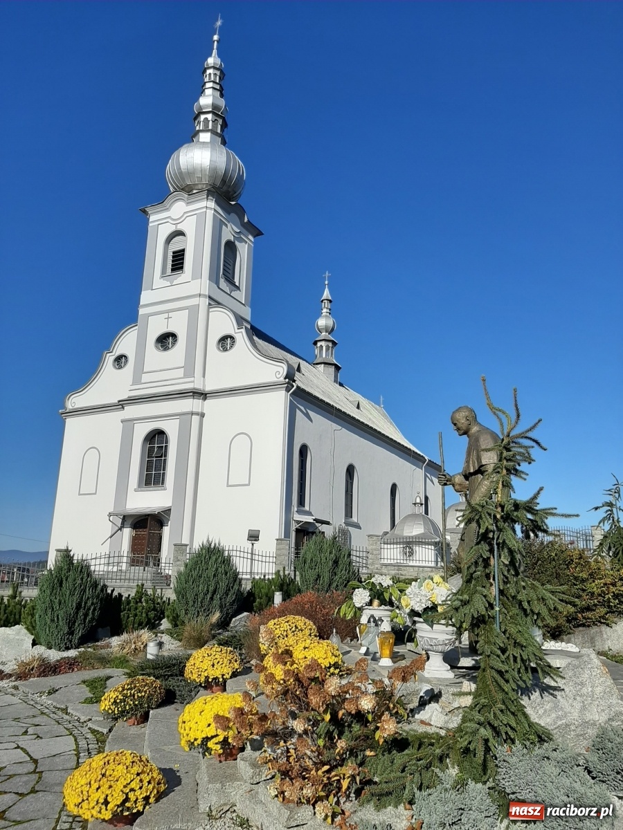 Zdjęcie w galerii na portalu naszraciborz.pl: Ostatnie pożegnanie śp. doktor Marii Wierczek  wiadomości z regionu