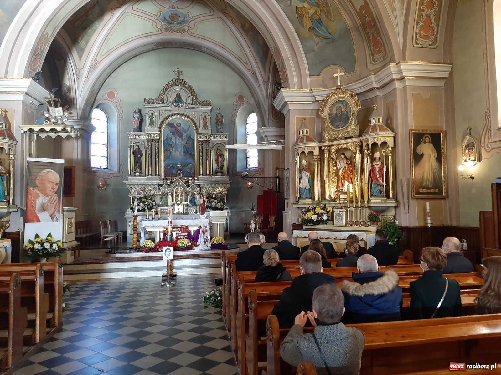 Zdjęcie w galerii na portalu naszraciborz.pl: Ostatnie pożegnanie śp. doktor Marii Wierczek  wiadomości z regionu
