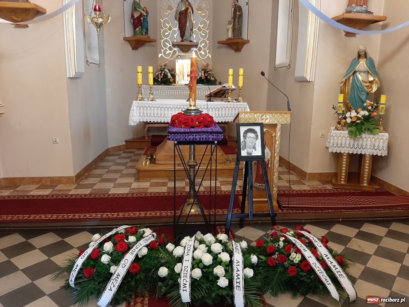 Zdjęcie w galerii na portalu naszraciborz.pl: Ostatnie pożegnanie śp. doktor Marii Wierczek  wiadomości z regionu