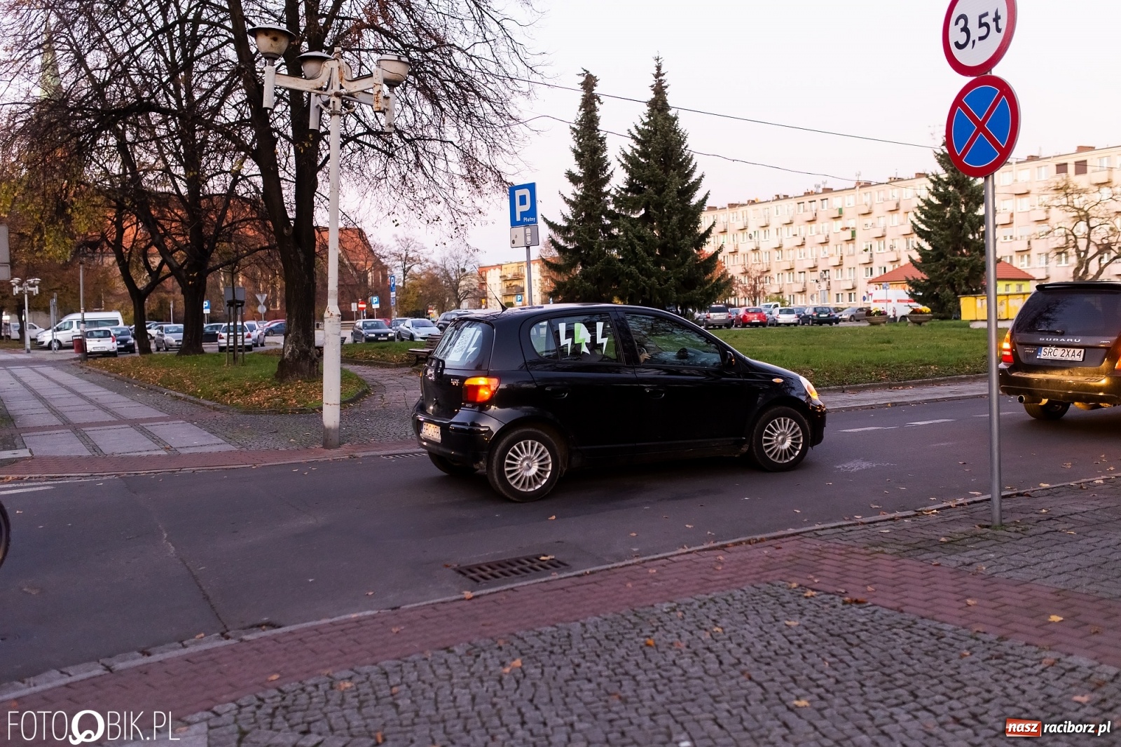 Zdjęcie w galerii na portalu naszraciborz.pl: Raciborski Zryw samochodowy [FOTO i WIDEO] wiadomości z regionu