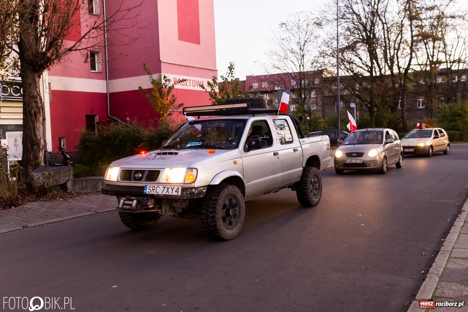 Zdjęcie w galerii na portalu naszraciborz.pl: Raciborski Zryw samochodowy [FOTO i WIDEO] wiadomości z regionu