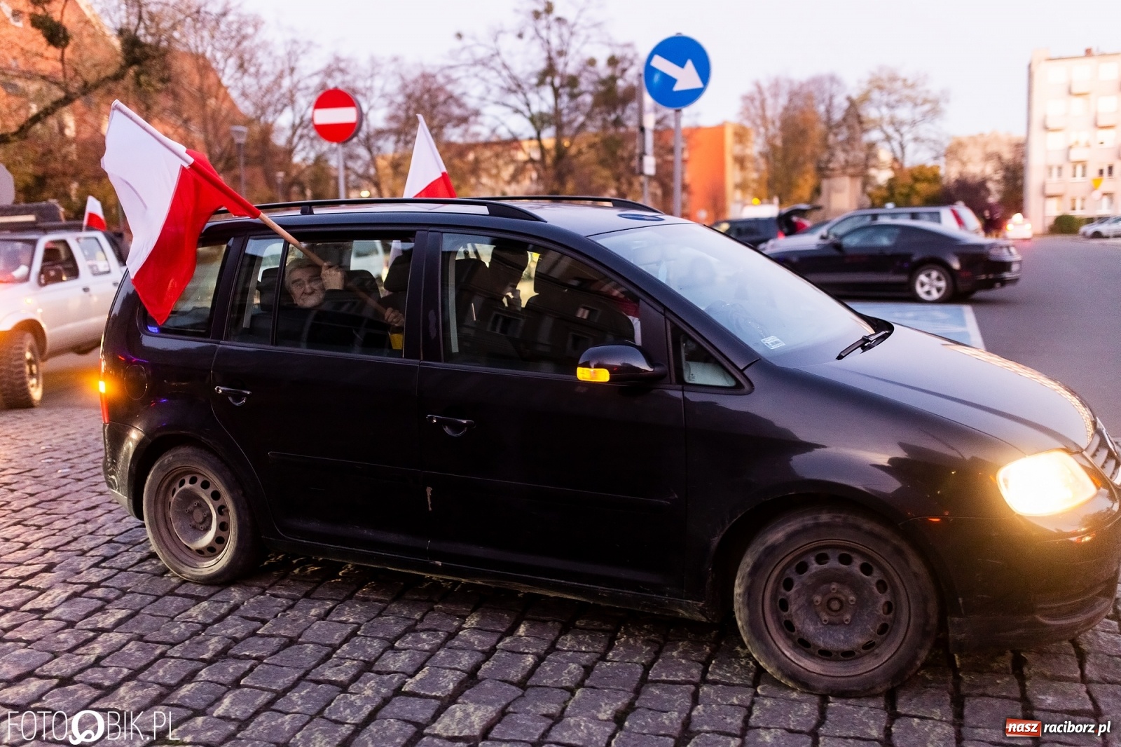 Zdjęcie w galerii na portalu naszraciborz.pl: Raciborski Zryw samochodowy [FOTO i WIDEO] wiadomości z regionu