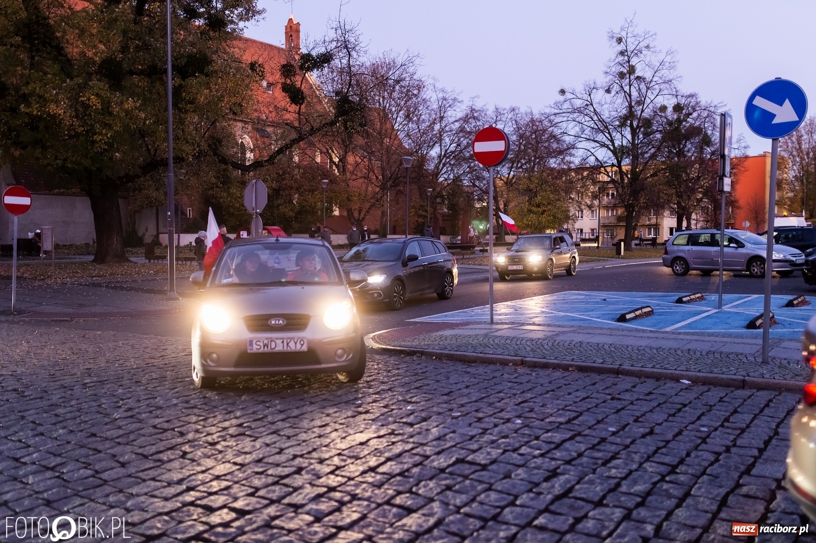 Zdjęcie w galerii na portalu naszraciborz.pl: Raciborski Zryw samochodowy [FOTO i WIDEO] wiadomości z regionu