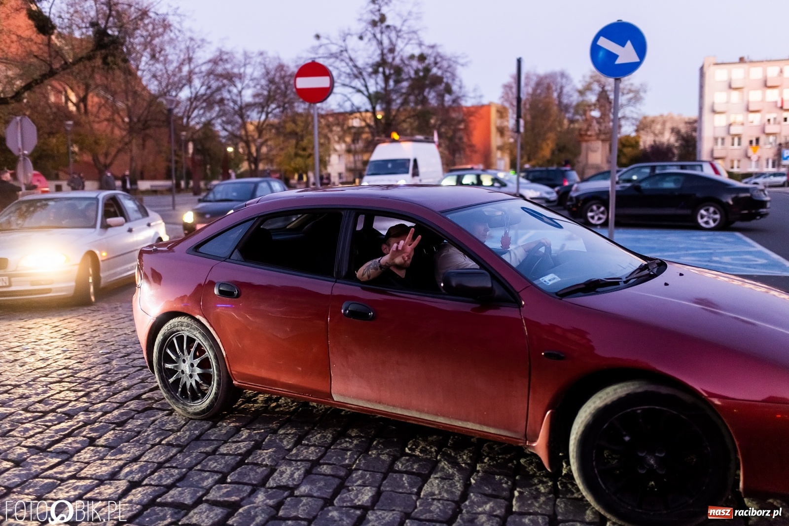 Zdjęcie w galerii na portalu naszraciborz.pl: Raciborski Zryw samochodowy [FOTO i WIDEO] wiadomości z regionu