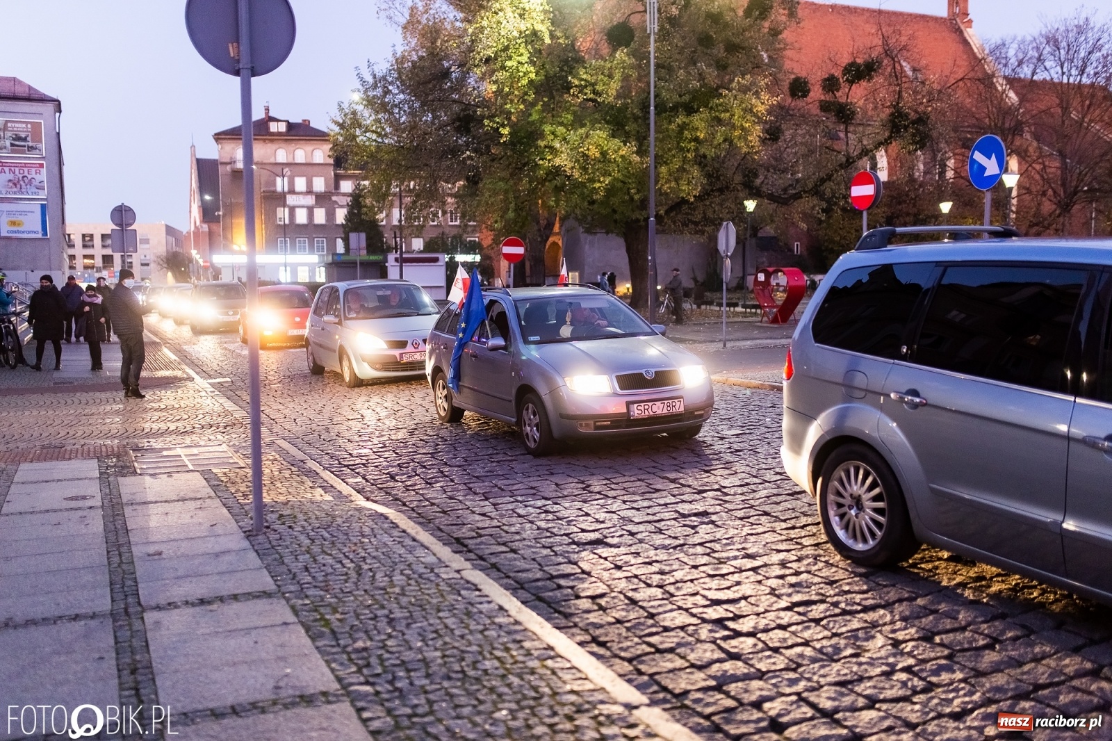 Zdjęcie w galerii na portalu naszraciborz.pl: Raciborski Zryw samochodowy [FOTO i WIDEO] wiadomości z regionu
