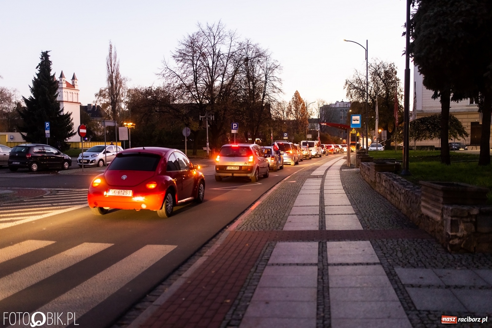 Zdjęcie w galerii na portalu naszraciborz.pl: Raciborski Zryw samochodowy [FOTO i WIDEO] wiadomości z regionu