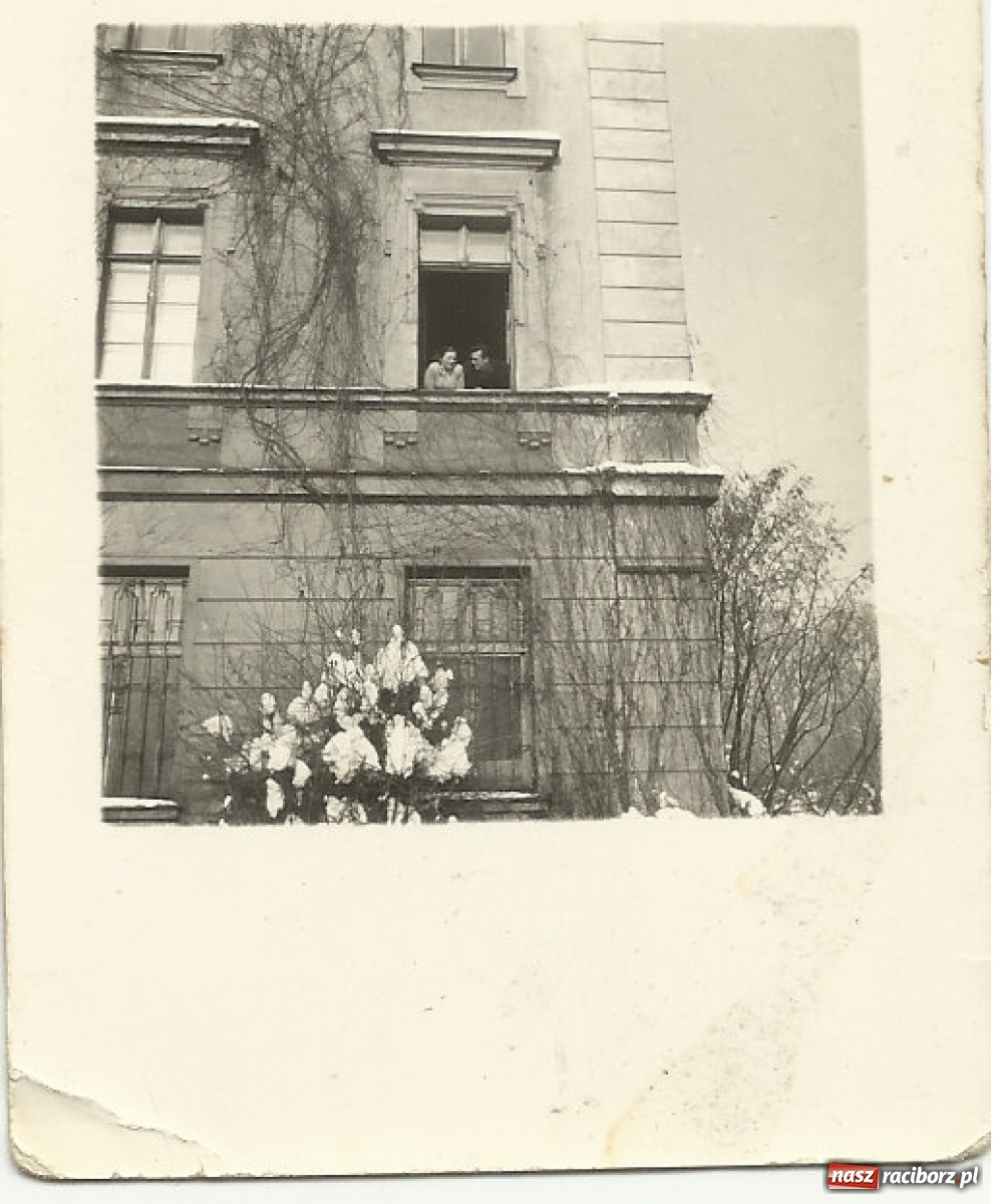 Zdjęcie w galerii na portalu naszraciborz.pl: Kelnerki witały sowieckiego ministra rolnictwa wiadomości z regionu