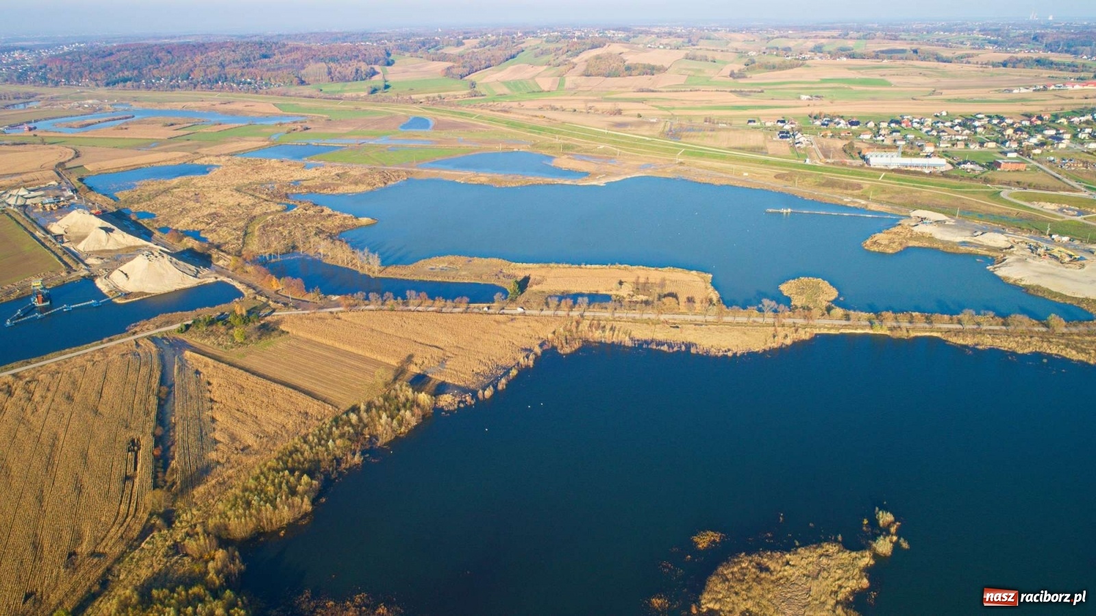 Zdjęcie w galerii na portalu naszraciborz.pl: Zbiornik Racibórz w barwach złotej jesieni [FOTO] wiadomości z regionu