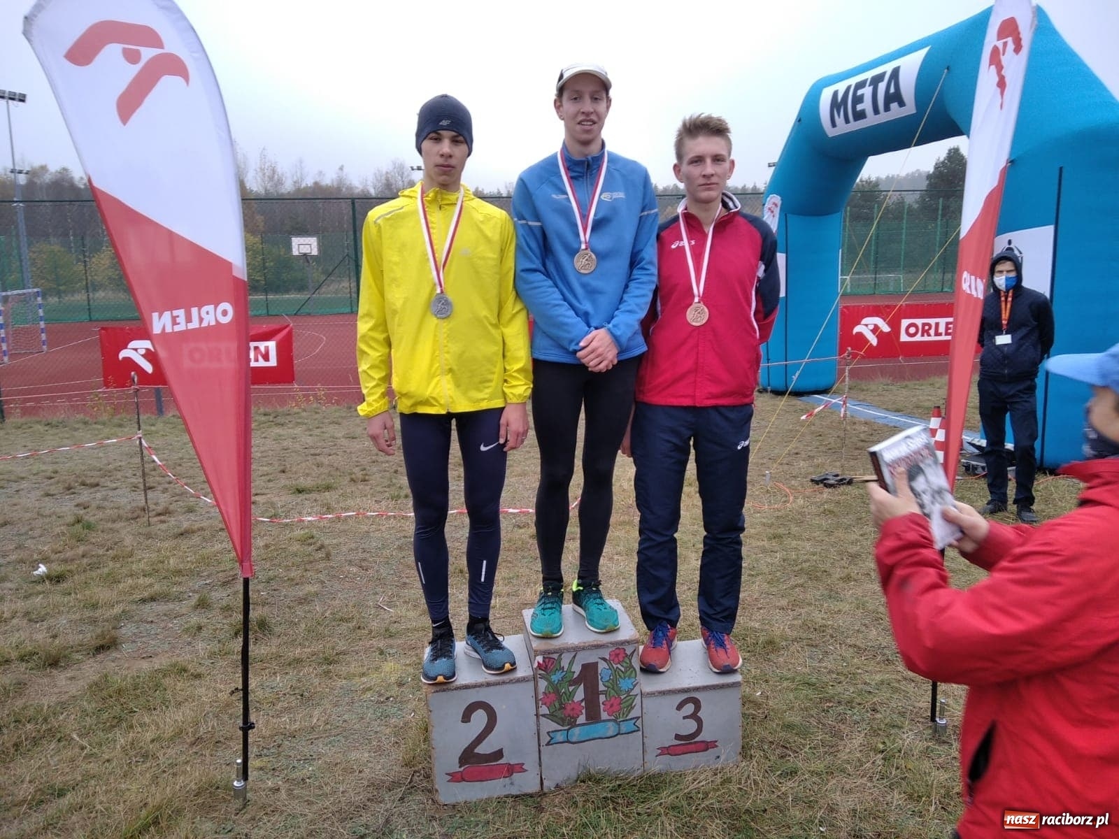 Zdjęcie w galerii na portalu naszraciborz.pl: Mistrzostwa Śląska w biegach przełajowych. Medale raciborzan  wiadomości z regionu