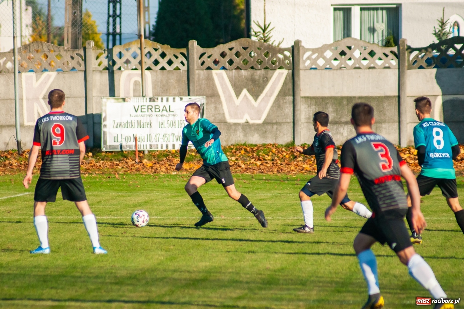 Zdjęcie w galerii na portalu naszraciborz.pl: Klasa okręgowa. Czarni Gorzyce lepsi w hicie kolejki [FOTO] wiadomości z regionu