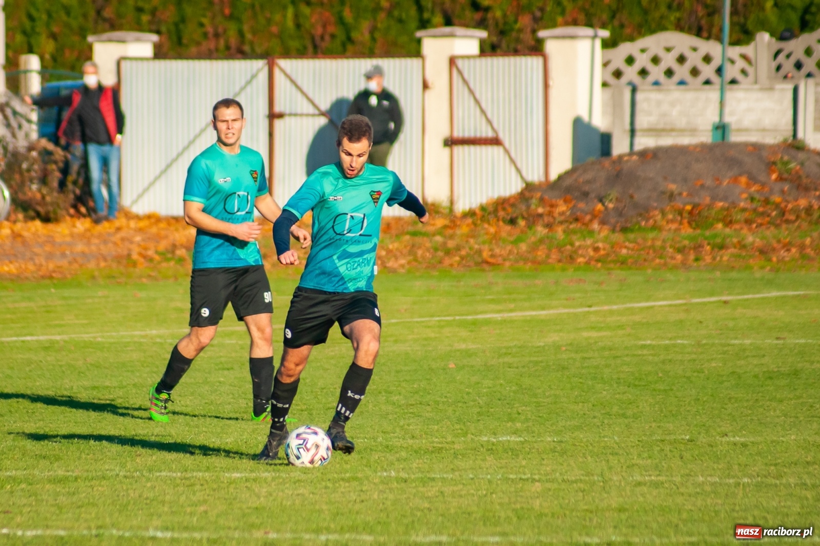 Zdjęcie w galerii na portalu naszraciborz.pl: Klasa okręgowa. Czarni Gorzyce lepsi w hicie kolejki [FOTO] wiadomości z regionu