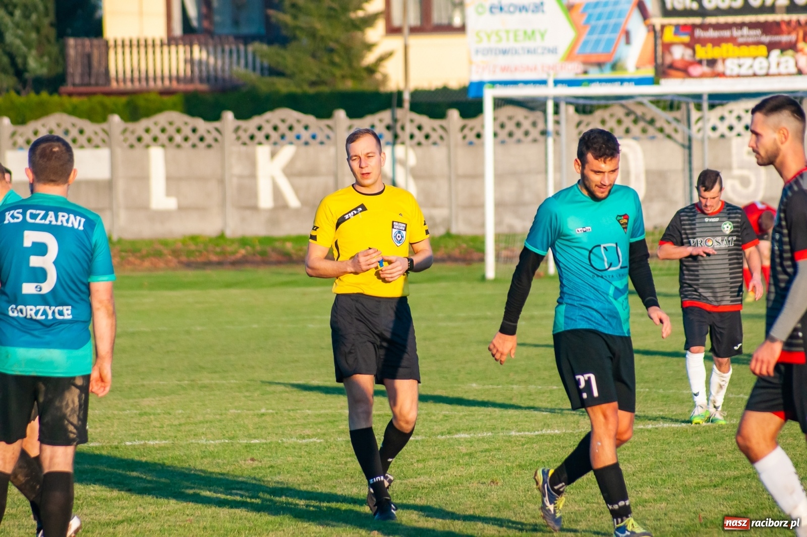 Zdjęcie w galerii na portalu naszraciborz.pl: Klasa okręgowa. Czarni Gorzyce lepsi w hicie kolejki [FOTO] wiadomości z regionu