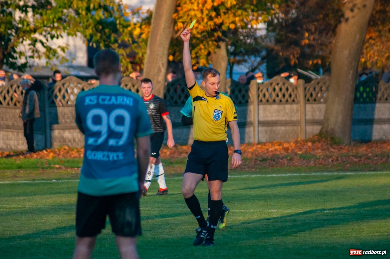 Zdjęcie w galerii na portalu naszraciborz.pl: Klasa okręgowa. Czarni Gorzyce lepsi w hicie kolejki [FOTO] wiadomości z regionu