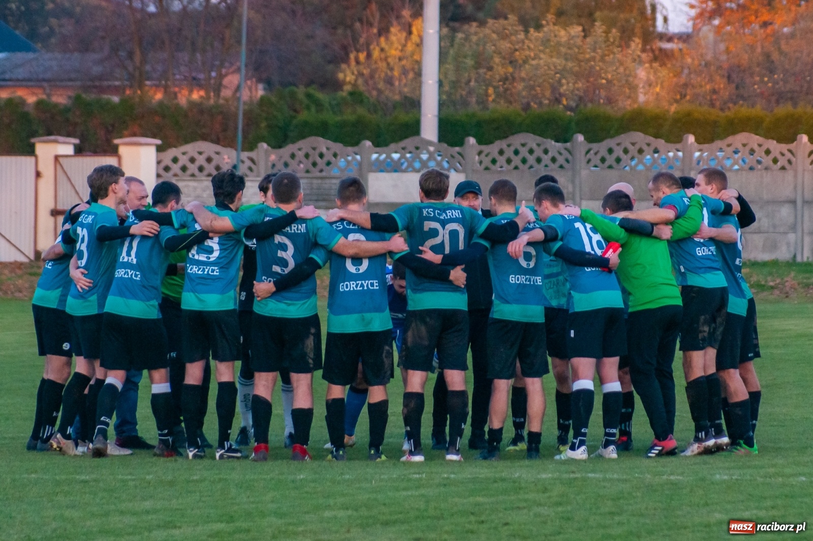 Zdjęcie w galerii na portalu naszraciborz.pl: Klasa okręgowa. Czarni Gorzyce lepsi w hicie kolejki [FOTO] wiadomości z regionu