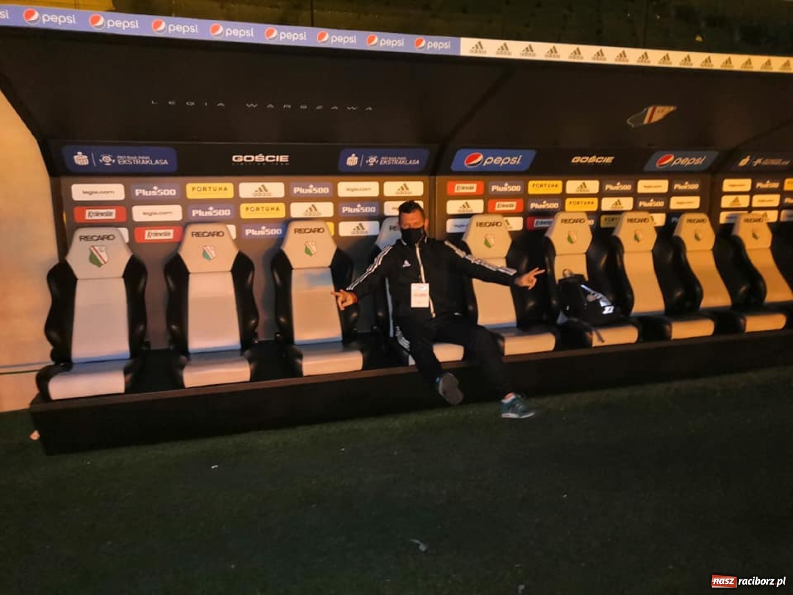 Zdjęcie w galerii na portalu naszraciborz.pl: Trener LKS Tworków na stażu w Legii Warszawa wiadomości z regionu