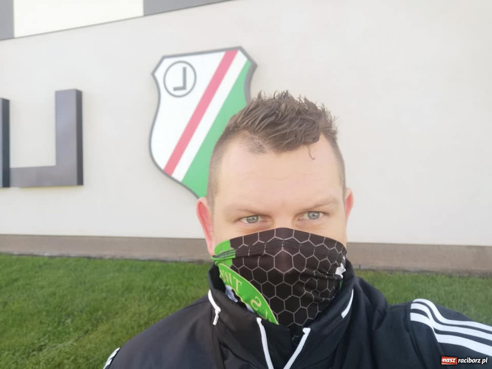 Zdjęcie w galerii na portalu naszraciborz.pl: Trener LKS Tworków na stażu w Legii Warszawa wiadomości z regionu