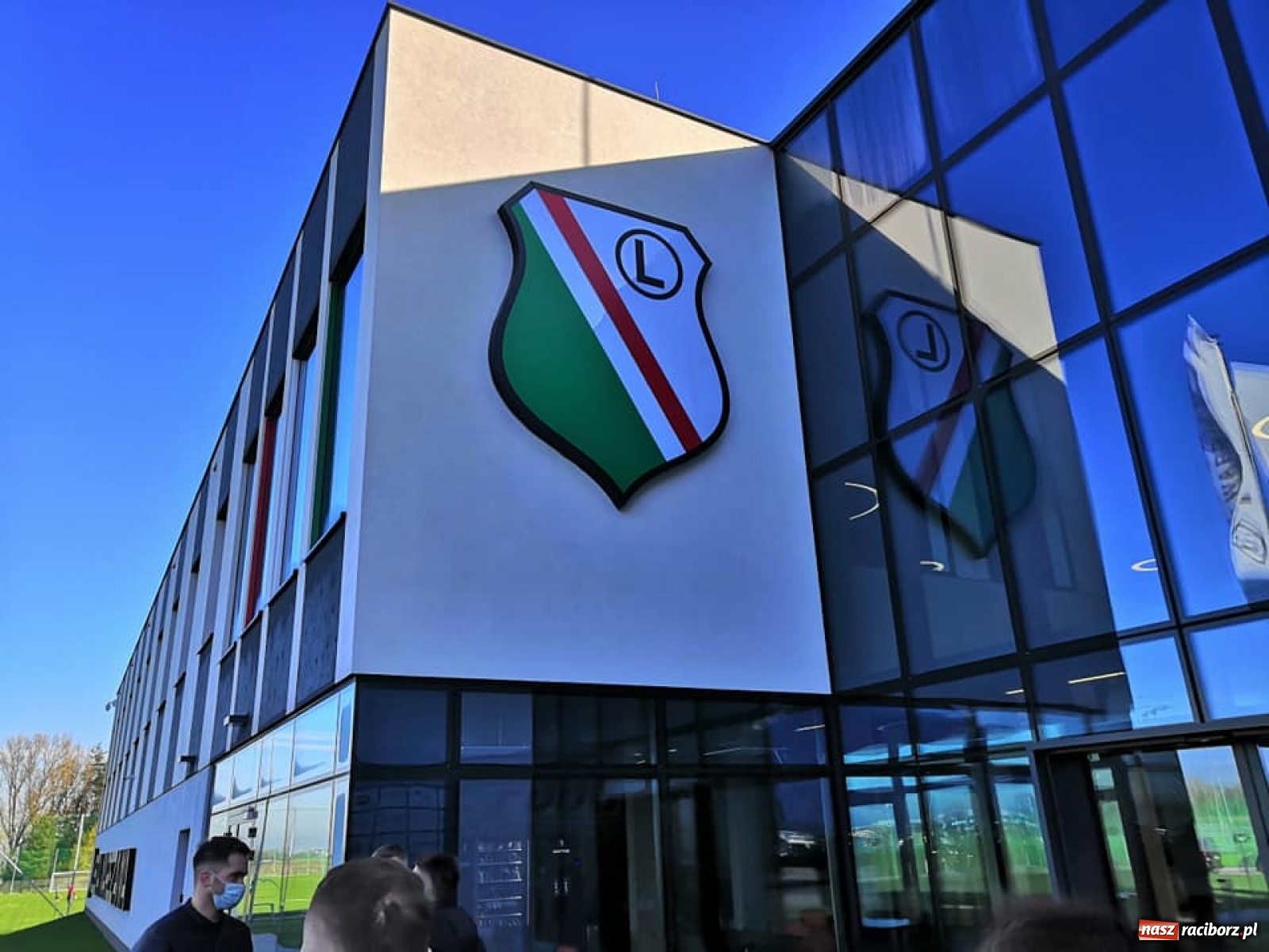 Zdjęcie w galerii na portalu naszraciborz.pl: Trener LKS Tworków na stażu w Legii Warszawa wiadomości z regionu