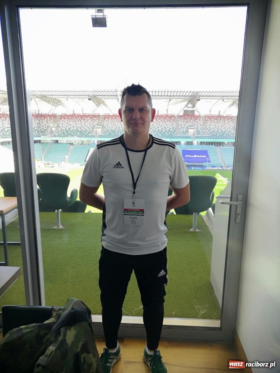 Zdjęcie w galerii na portalu naszraciborz.pl: Trener LKS Tworków na stażu w Legii Warszawa wiadomości z regionu