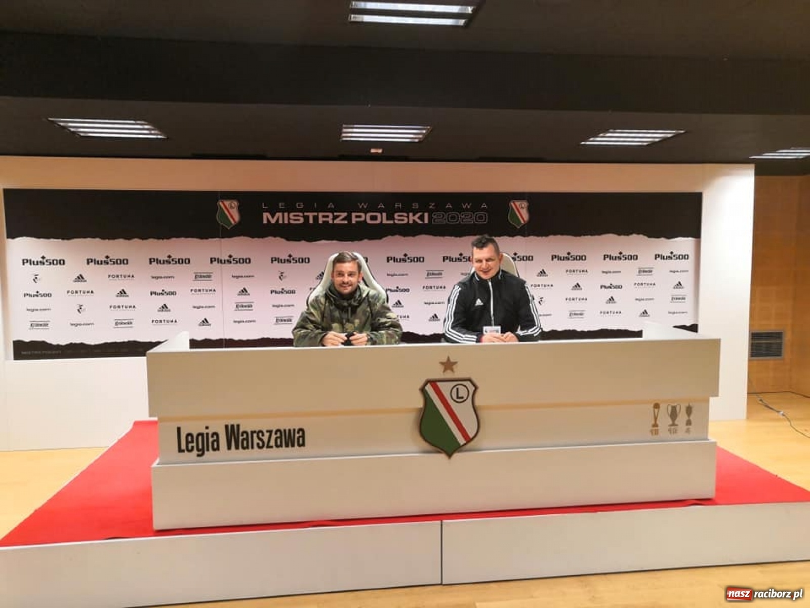 Zdjęcie w galerii na portalu naszraciborz.pl: Trener LKS Tworków na stażu w Legii Warszawa wiadomości z regionu