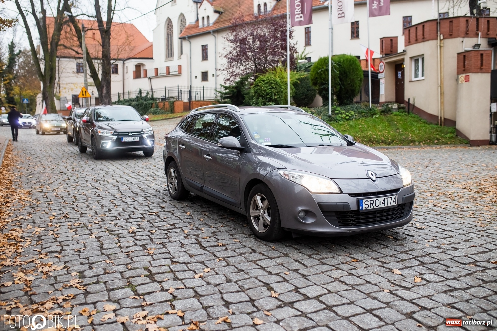 Zdjęcie w galerii na portalu naszraciborz.pl: Spontaniczny przejazd patriotyczny na Święto Niepodległości wiadomości z regionu