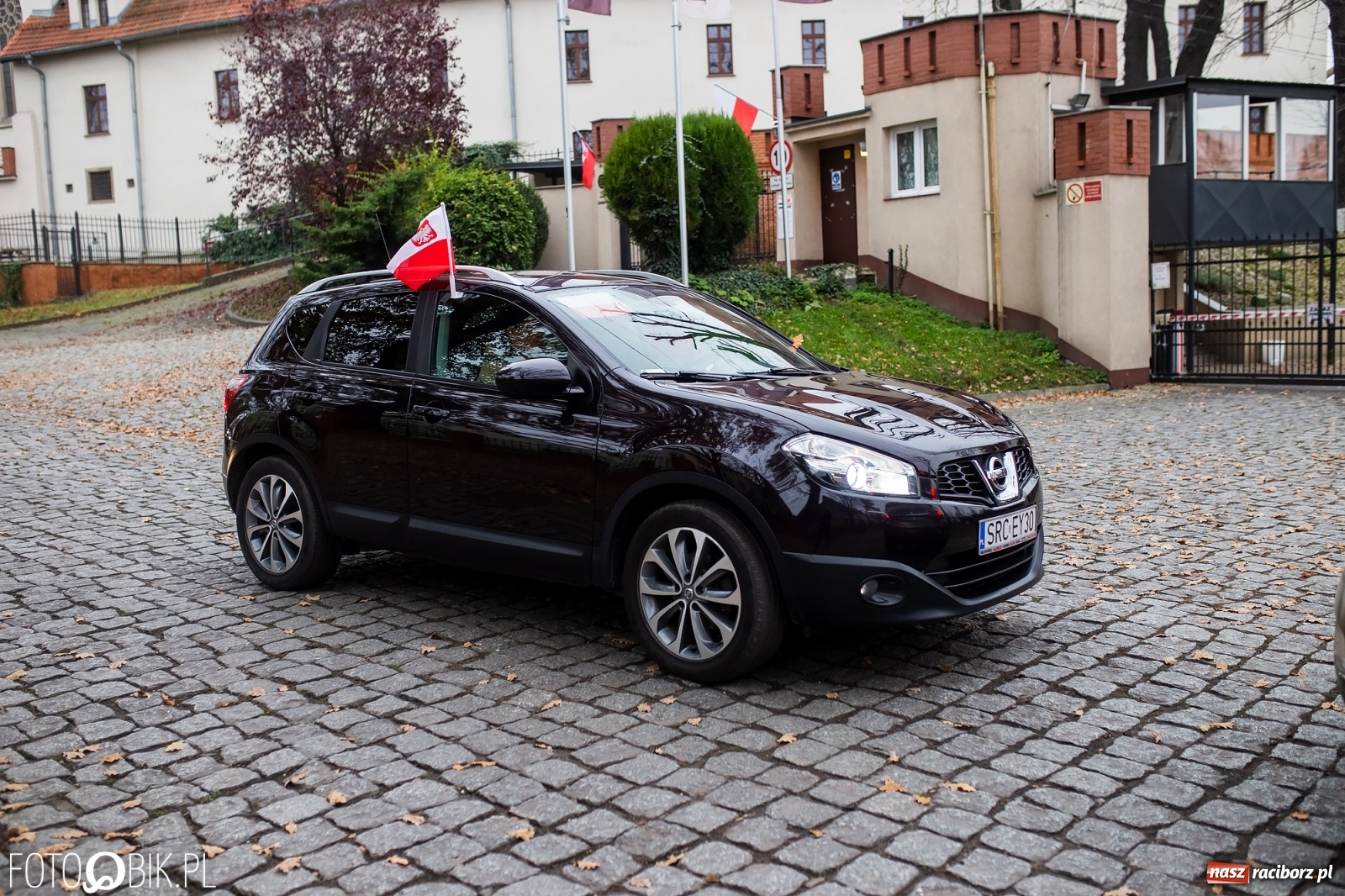 Zdjęcie w galerii na portalu naszraciborz.pl: Spontaniczny przejazd patriotyczny na Święto Niepodległości wiadomości z regionu
