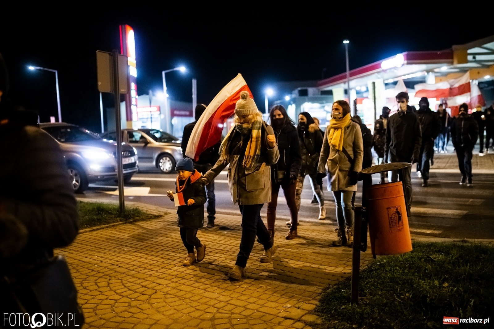 Zdjęcie w galerii na portalu naszraciborz.pl: Niemy krzyk, wielki hałas. Protesty w Raciborzu słabną [FOTO i WIDEO] wiadomości z regionu