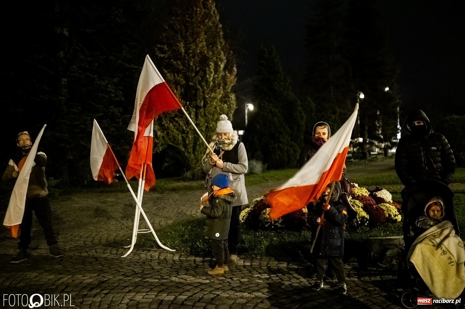 Zdjęcie w galerii na portalu naszraciborz.pl: Niemy krzyk, wielki hałas. Protesty w Raciborzu słabną [FOTO i WIDEO] wiadomości z regionu