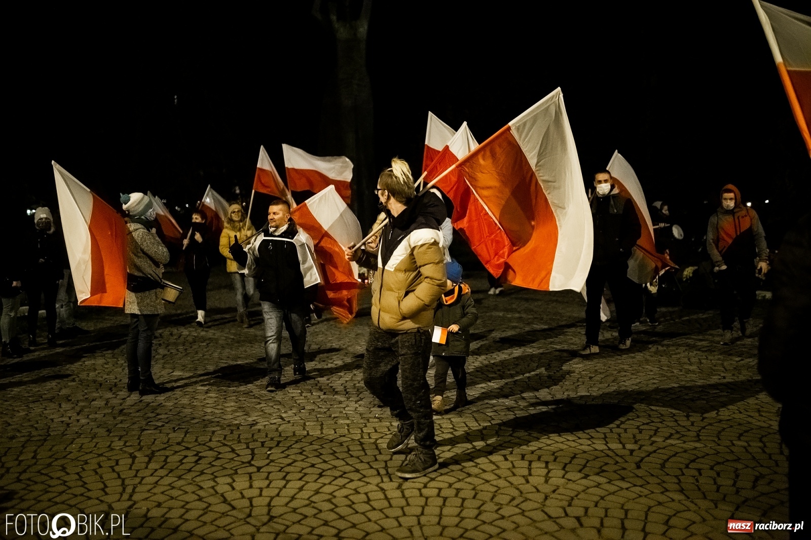 Zdjęcie w galerii na portalu naszraciborz.pl: Niemy krzyk, wielki hałas. Protesty w Raciborzu słabną [FOTO i WIDEO] wiadomości z regionu