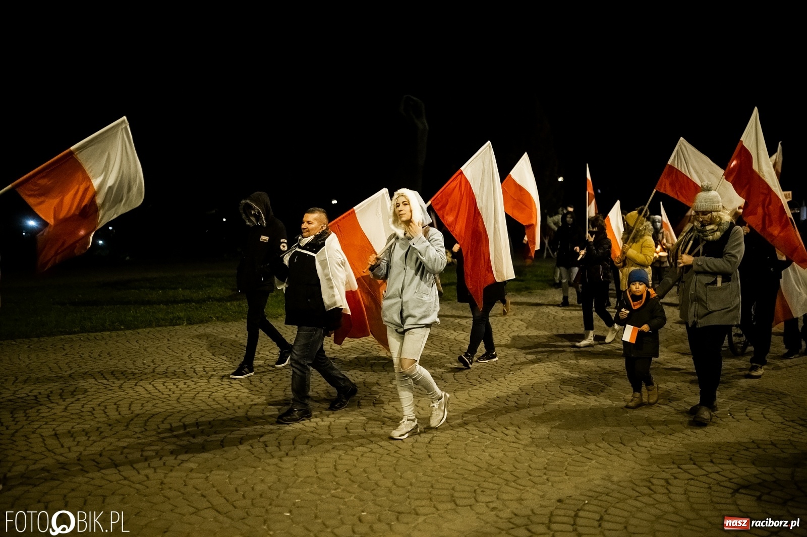 Zdjęcie w galerii na portalu naszraciborz.pl: Niemy krzyk, wielki hałas. Protesty w Raciborzu słabną [FOTO i WIDEO] wiadomości z regionu