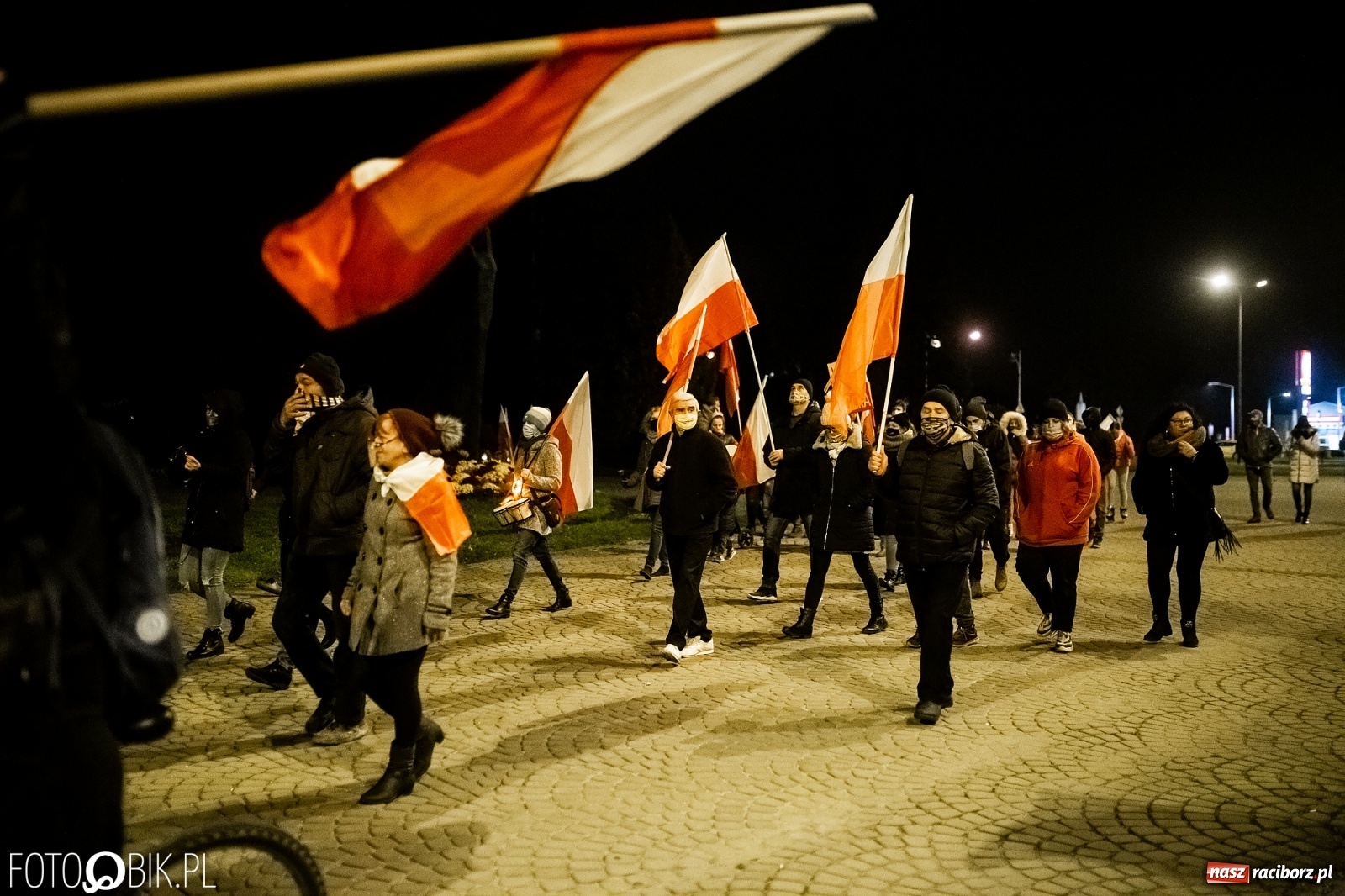 Zdjęcie w galerii na portalu naszraciborz.pl: Niemy krzyk, wielki hałas. Protesty w Raciborzu słabną [FOTO i WIDEO] wiadomości z regionu