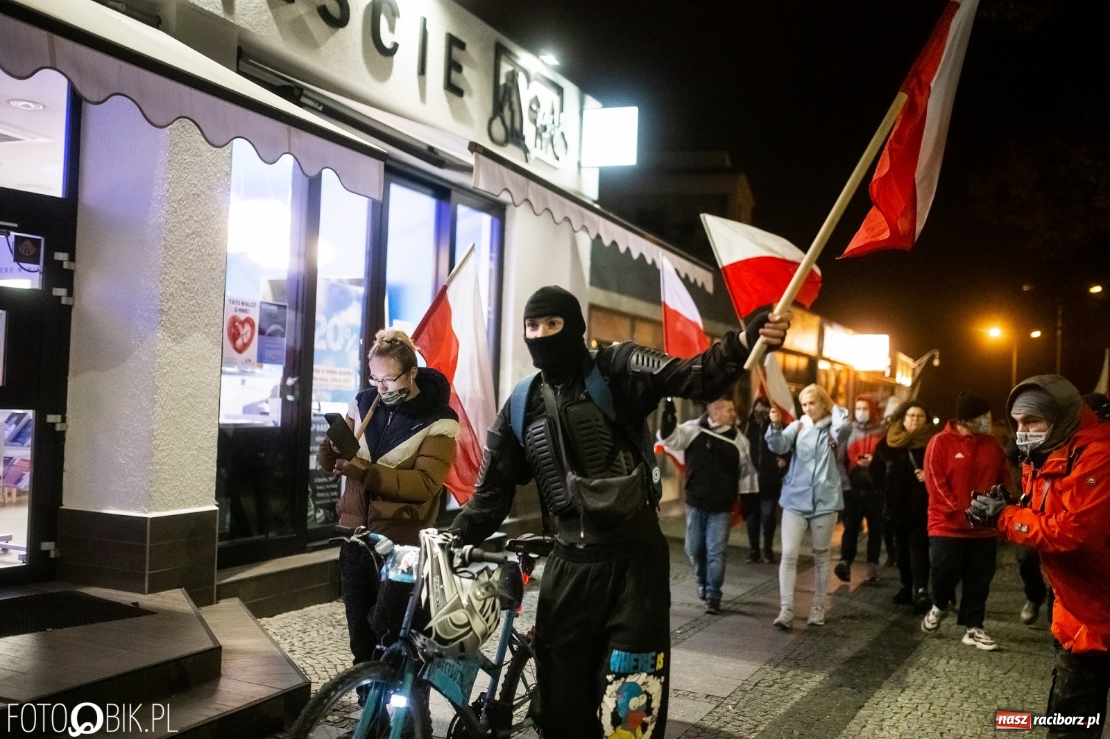 Zdjęcie w galerii na portalu naszraciborz.pl: Niemy krzyk, wielki hałas. Protesty w Raciborzu słabną [FOTO i WIDEO] wiadomości z regionu