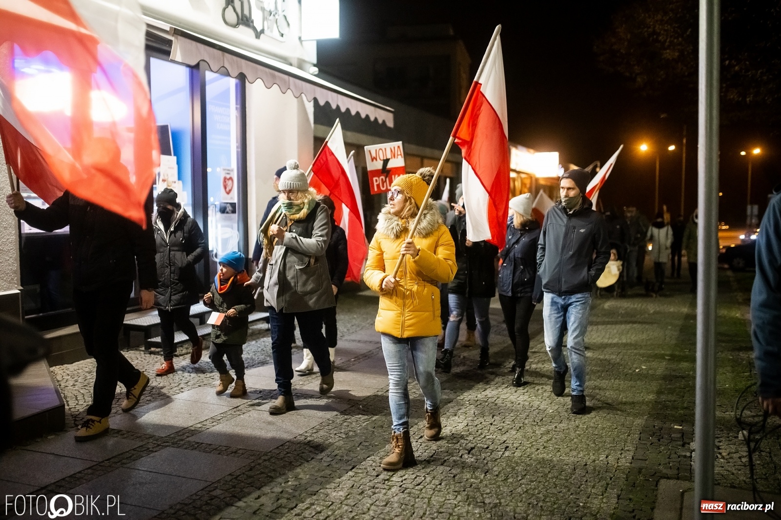 Zdjęcie w galerii na portalu naszraciborz.pl: Niemy krzyk, wielki hałas. Protesty w Raciborzu słabną [FOTO i WIDEO] wiadomości z regionu