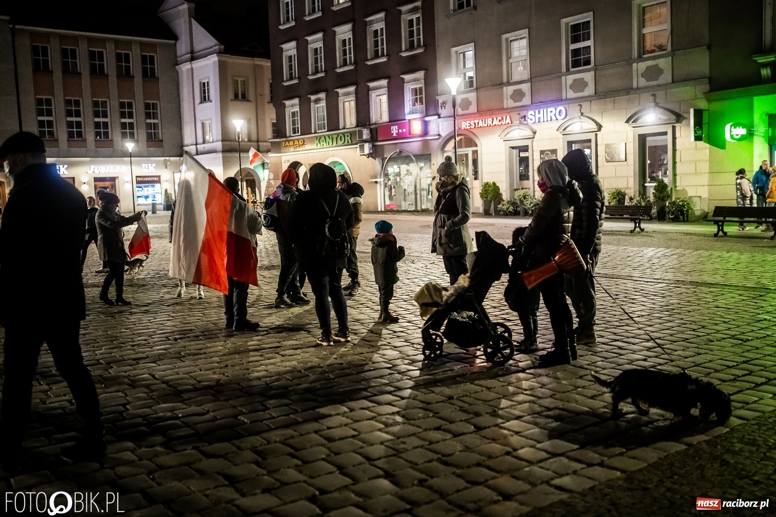 Zdjęcie w galerii na portalu naszraciborz.pl: Niemy krzyk, wielki hałas. Protesty w Raciborzu słabną [FOTO i WIDEO] wiadomości z regionu