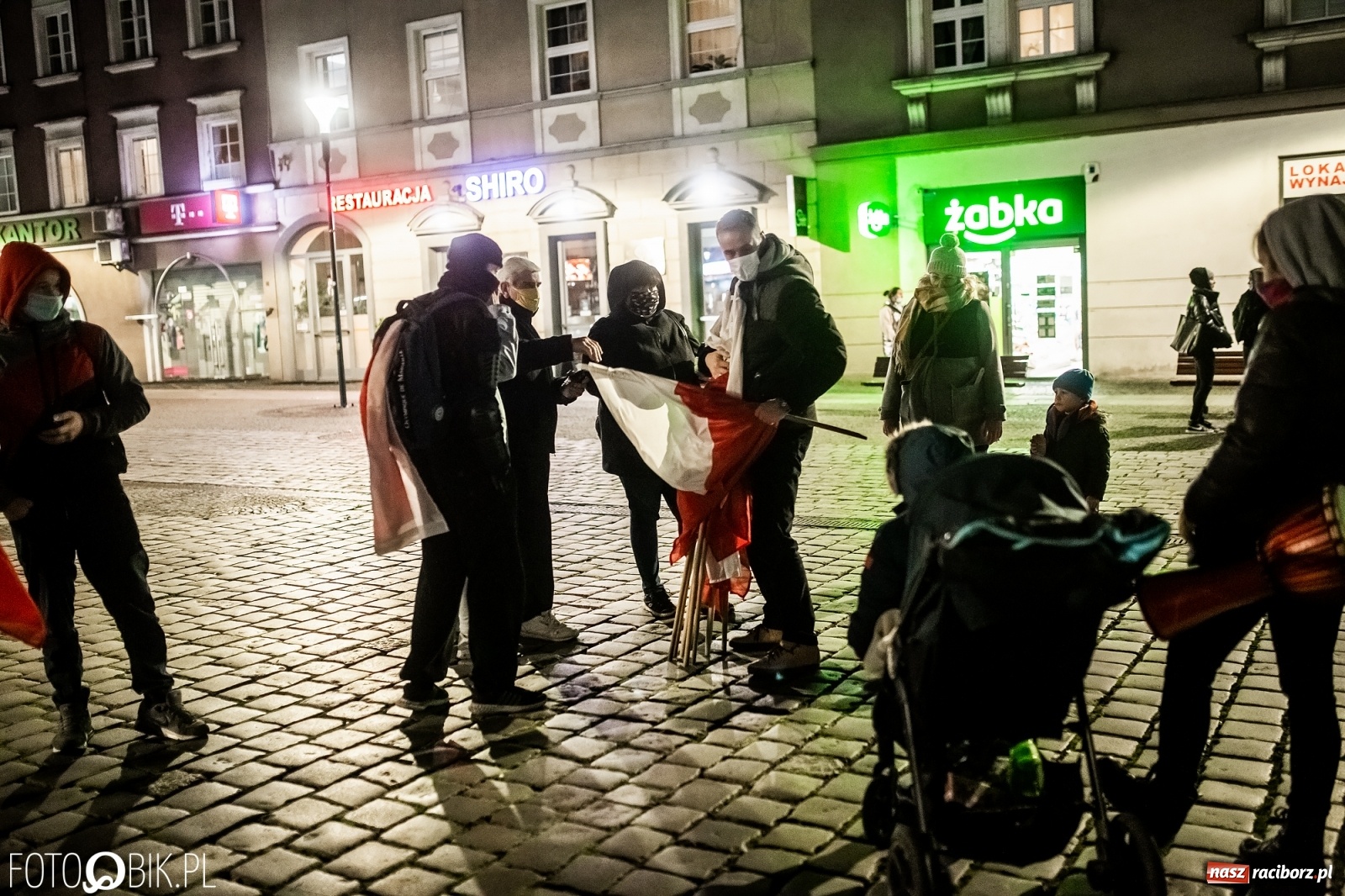 Zdjęcie w galerii na portalu naszraciborz.pl: Niemy krzyk, wielki hałas. Protesty w Raciborzu słabną [FOTO i WIDEO] wiadomości z regionu