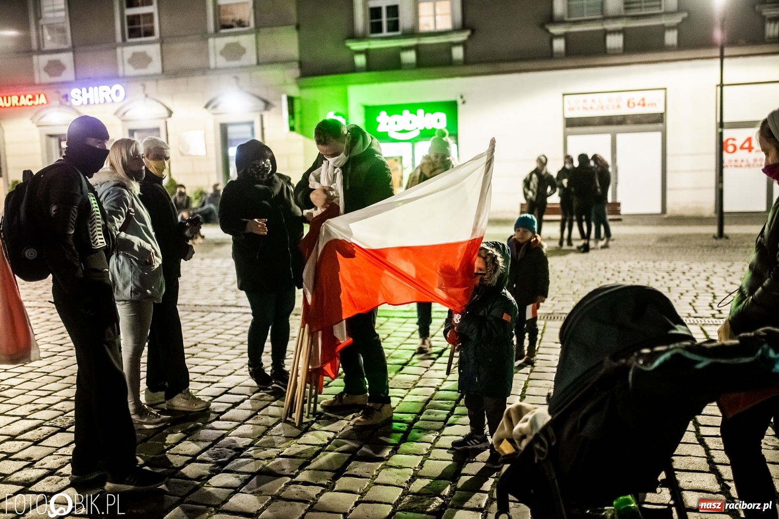 Zdjęcie w galerii na portalu naszraciborz.pl: Niemy krzyk, wielki hałas. Protesty w Raciborzu słabną [FOTO i WIDEO] wiadomości z regionu