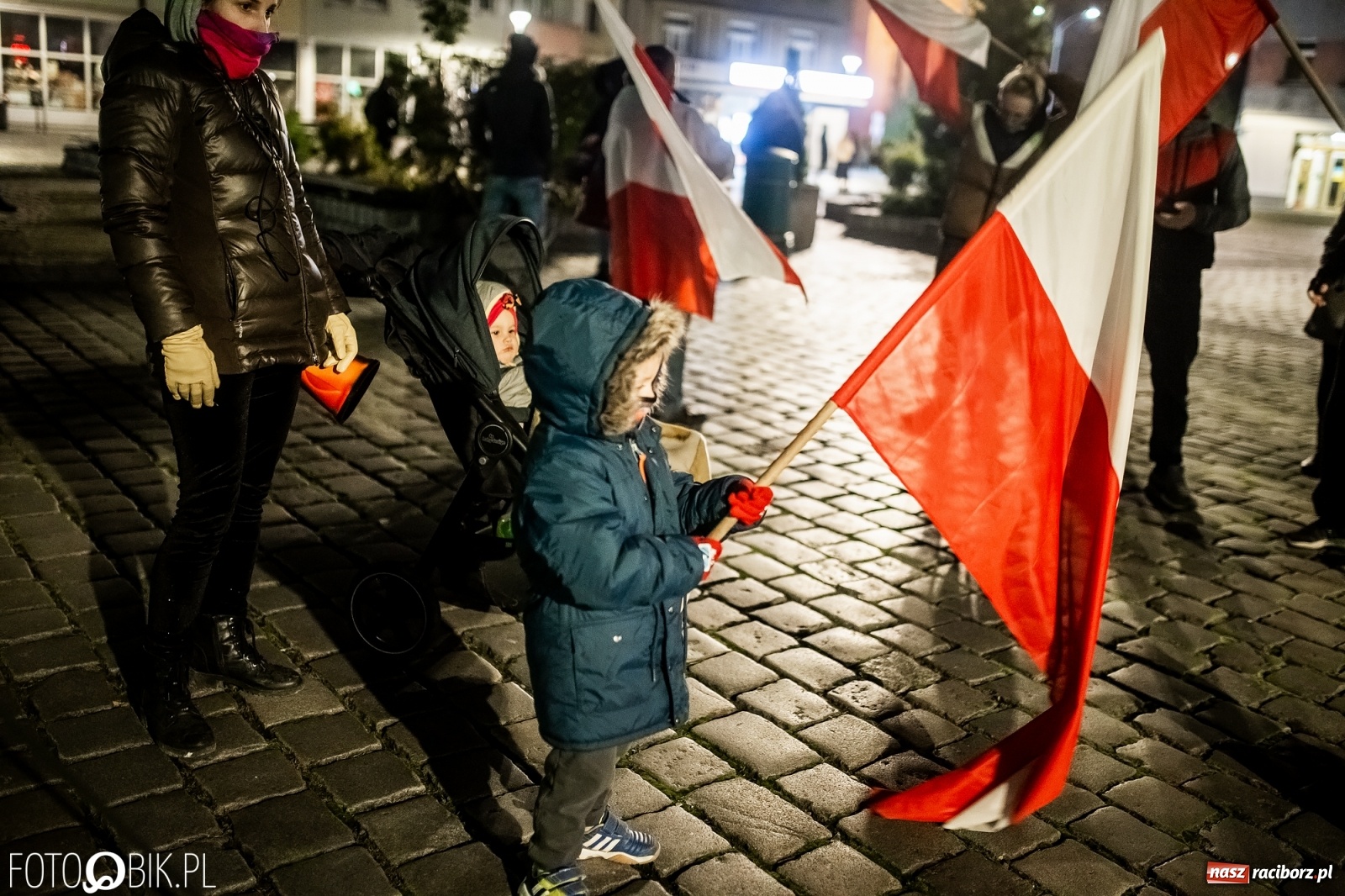 Zdjęcie w galerii na portalu naszraciborz.pl: Niemy krzyk, wielki hałas. Protesty w Raciborzu słabną [FOTO i WIDEO] wiadomości z regionu