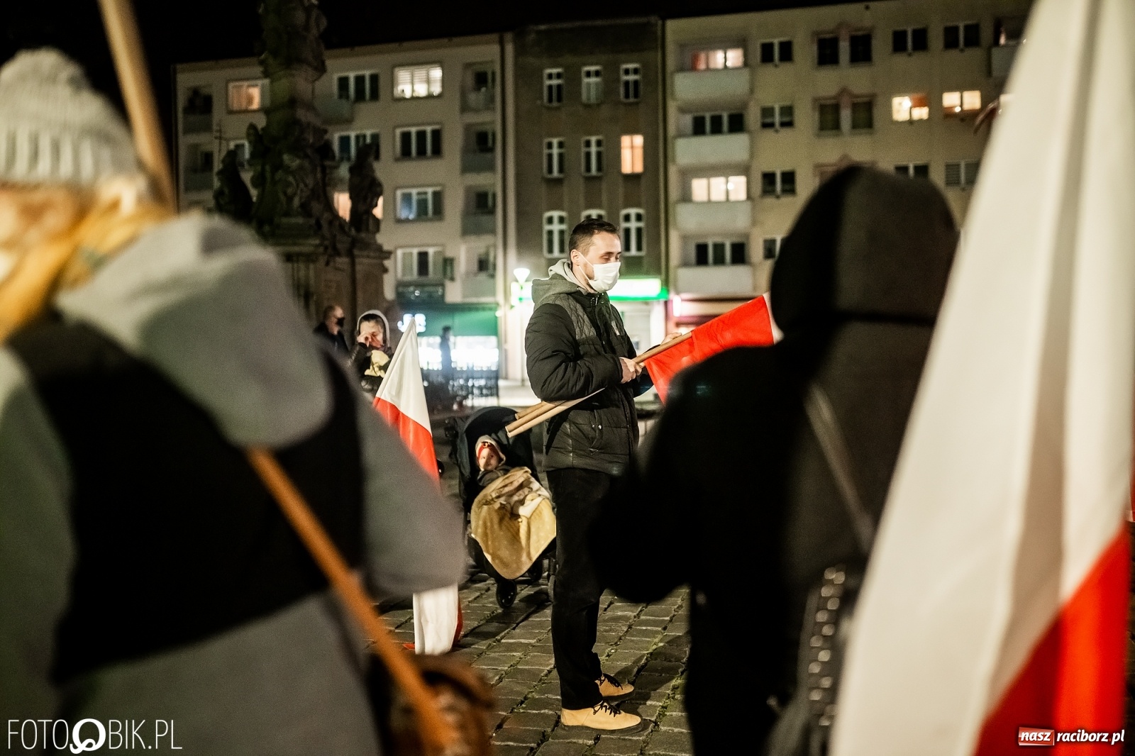 Zdjęcie w galerii na portalu naszraciborz.pl: Niemy krzyk, wielki hałas. Protesty w Raciborzu słabną [FOTO i WIDEO] wiadomości z regionu