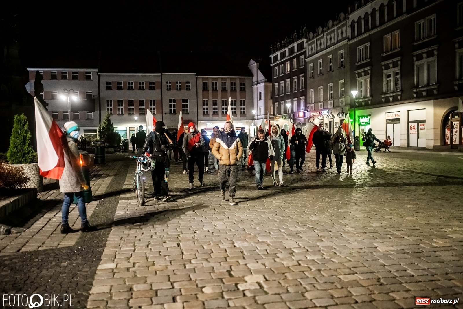 Zdjęcie w galerii na portalu naszraciborz.pl: Niemy krzyk, wielki hałas. Protesty w Raciborzu słabną [FOTO i WIDEO] wiadomości z regionu