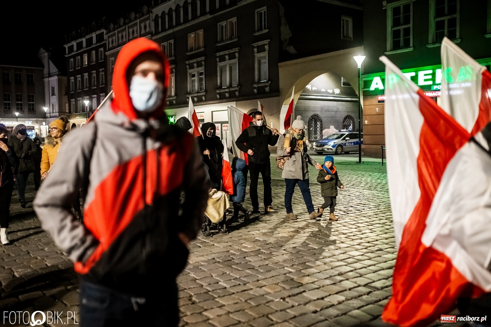 Zdjęcie w galerii na portalu naszraciborz.pl: Niemy krzyk, wielki hałas. Protesty w Raciborzu słabną [FOTO i WIDEO] wiadomości z regionu