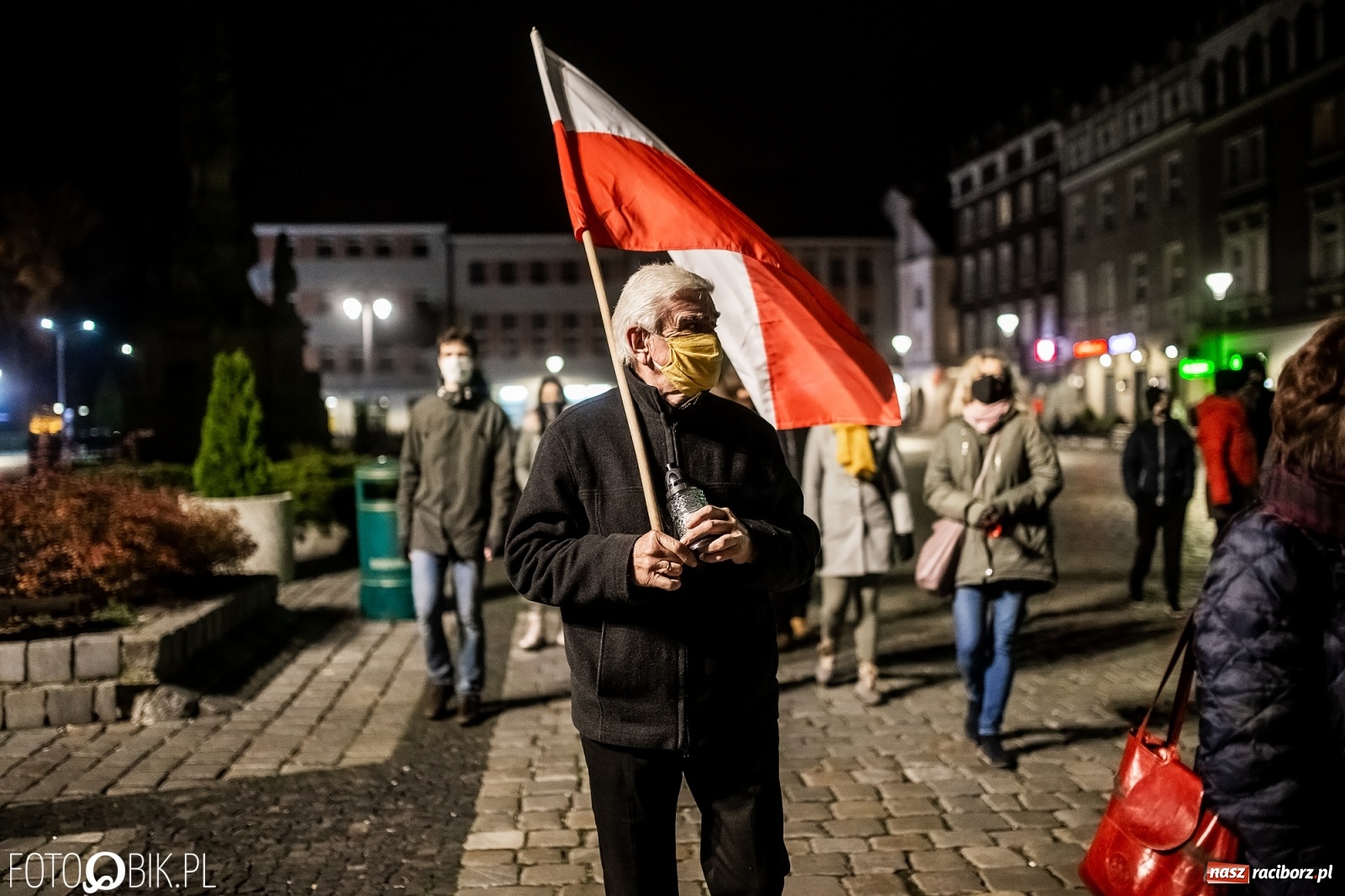 Zdjęcie w galerii na portalu naszraciborz.pl: Niemy krzyk, wielki hałas. Protesty w Raciborzu słabną [FOTO i WIDEO] wiadomości z regionu