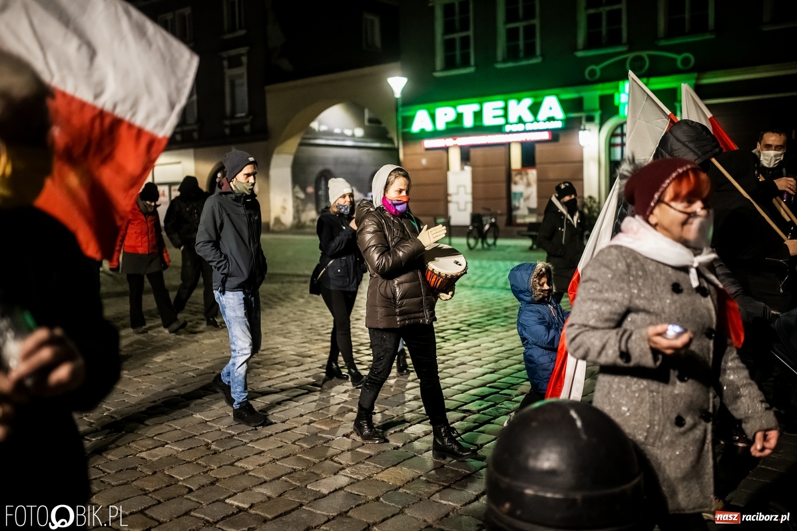 Zdjęcie w galerii na portalu naszraciborz.pl: Niemy krzyk, wielki hałas. Protesty w Raciborzu słabną [FOTO i WIDEO] wiadomości z regionu