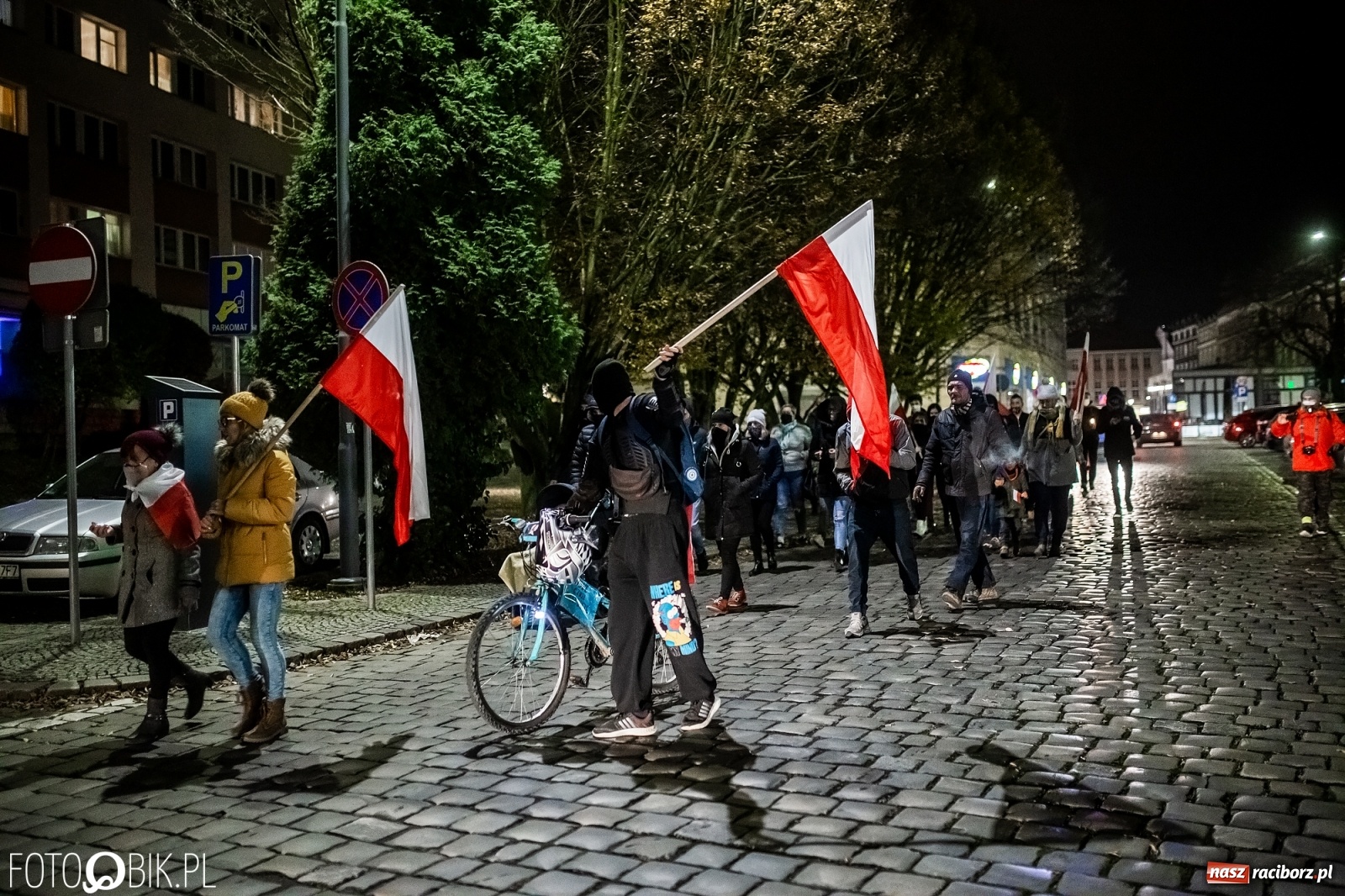 Zdjęcie w galerii na portalu naszraciborz.pl: Niemy krzyk, wielki hałas. Protesty w Raciborzu słabną [FOTO i WIDEO] wiadomości z regionu