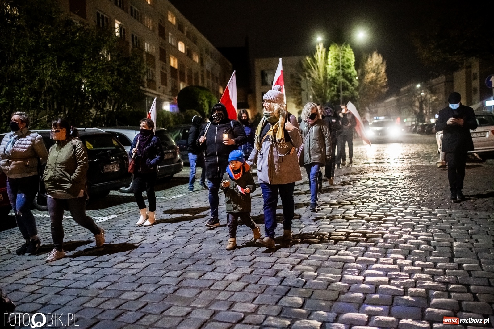 Zdjęcie w galerii na portalu naszraciborz.pl: Niemy krzyk, wielki hałas. Protesty w Raciborzu słabną [FOTO i WIDEO] wiadomości z regionu