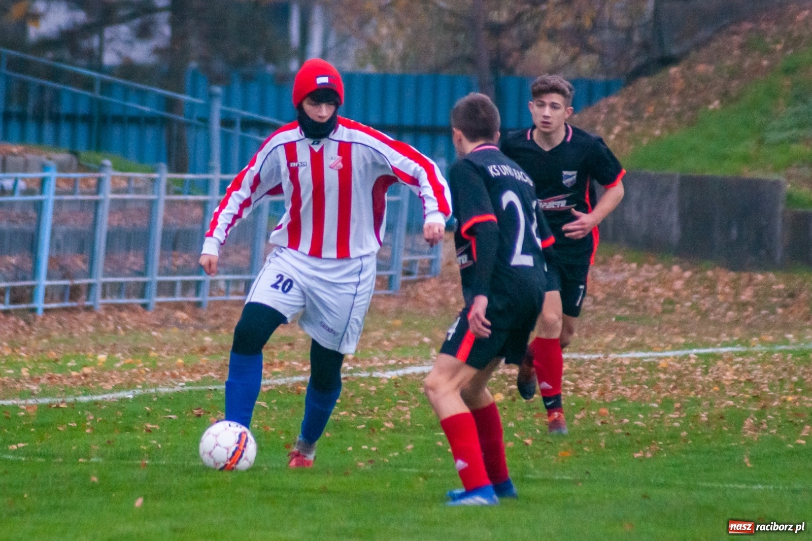 Zdjęcie w galerii na portalu naszraciborz.pl: Juniorzy starsi. Nieudana pogoń Gołkowic [FOTO i WIDEO] wiadomości z regionu