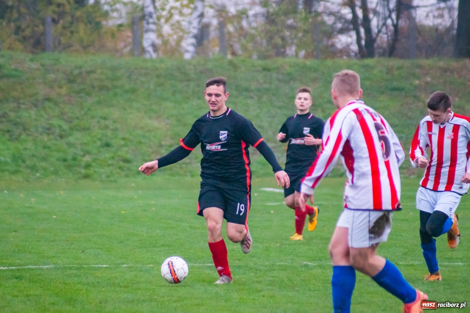 Zdjęcie w galerii na portalu naszraciborz.pl: Juniorzy starsi. Nieudana pogoń Gołkowic [FOTO i WIDEO] wiadomości z regionu