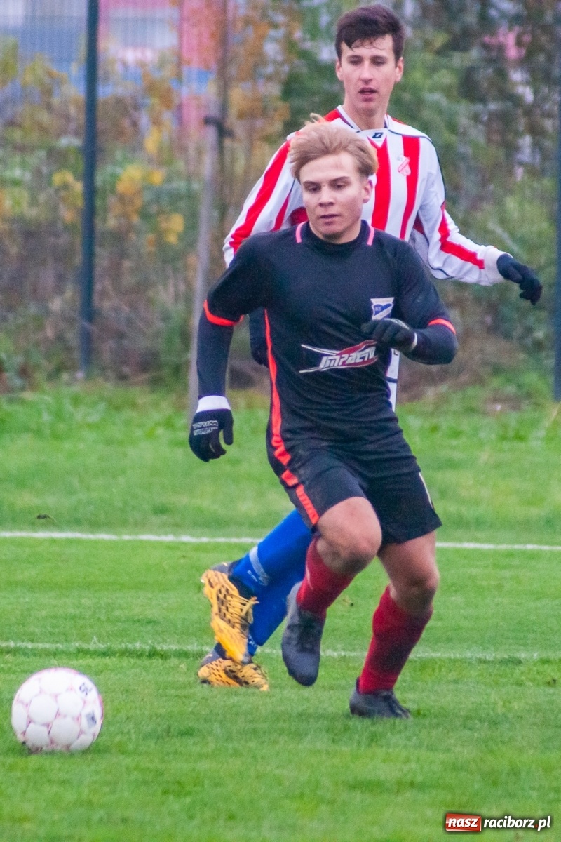 Zdjęcie w galerii na portalu naszraciborz.pl: Juniorzy starsi. Nieudana pogoń Gołkowic [FOTO i WIDEO] wiadomości z regionu