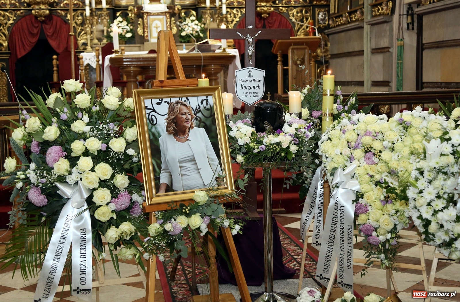 Zdjęcie w galerii na portalu naszraciborz.pl: Dziś pożegnano śp. Mariannę Halinę Korzonek wiadomości z regionu