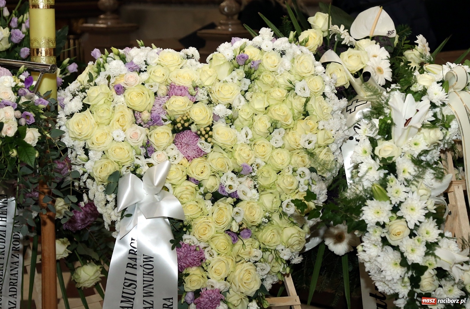 Zdjęcie w galerii na portalu naszraciborz.pl: Dziś pożegnano śp. Mariannę Halinę Korzonek wiadomości z regionu