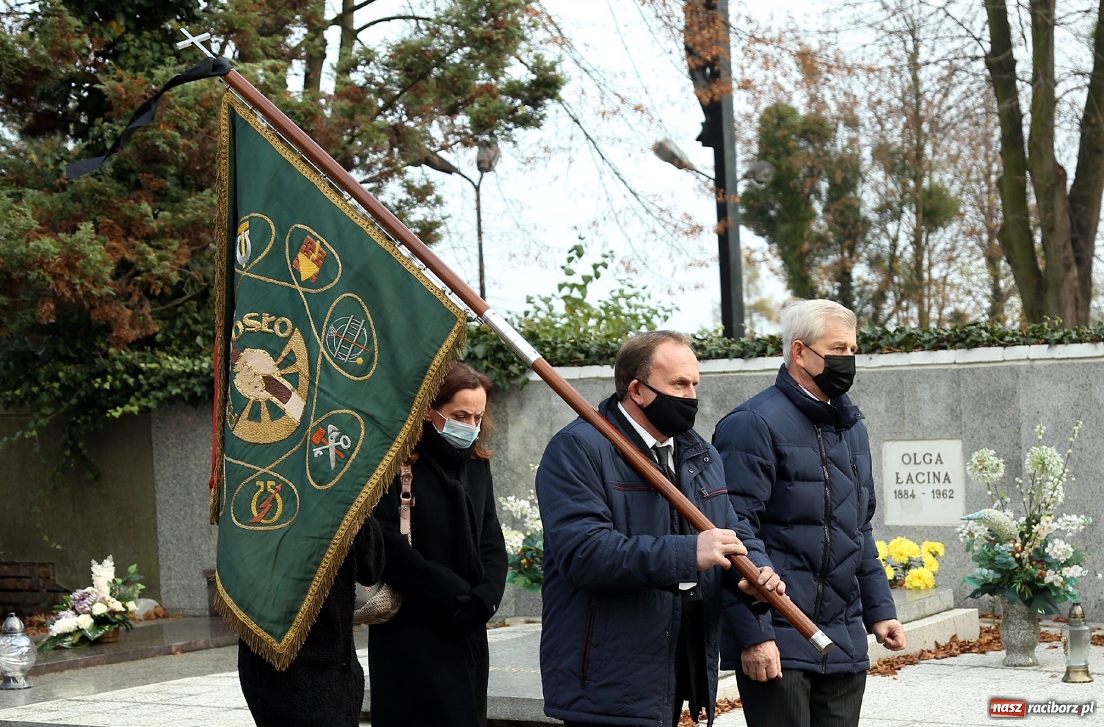 Zdjęcie w galerii na portalu naszraciborz.pl: Dziś pożegnano śp. Mariannę Halinę Korzonek wiadomości z regionu