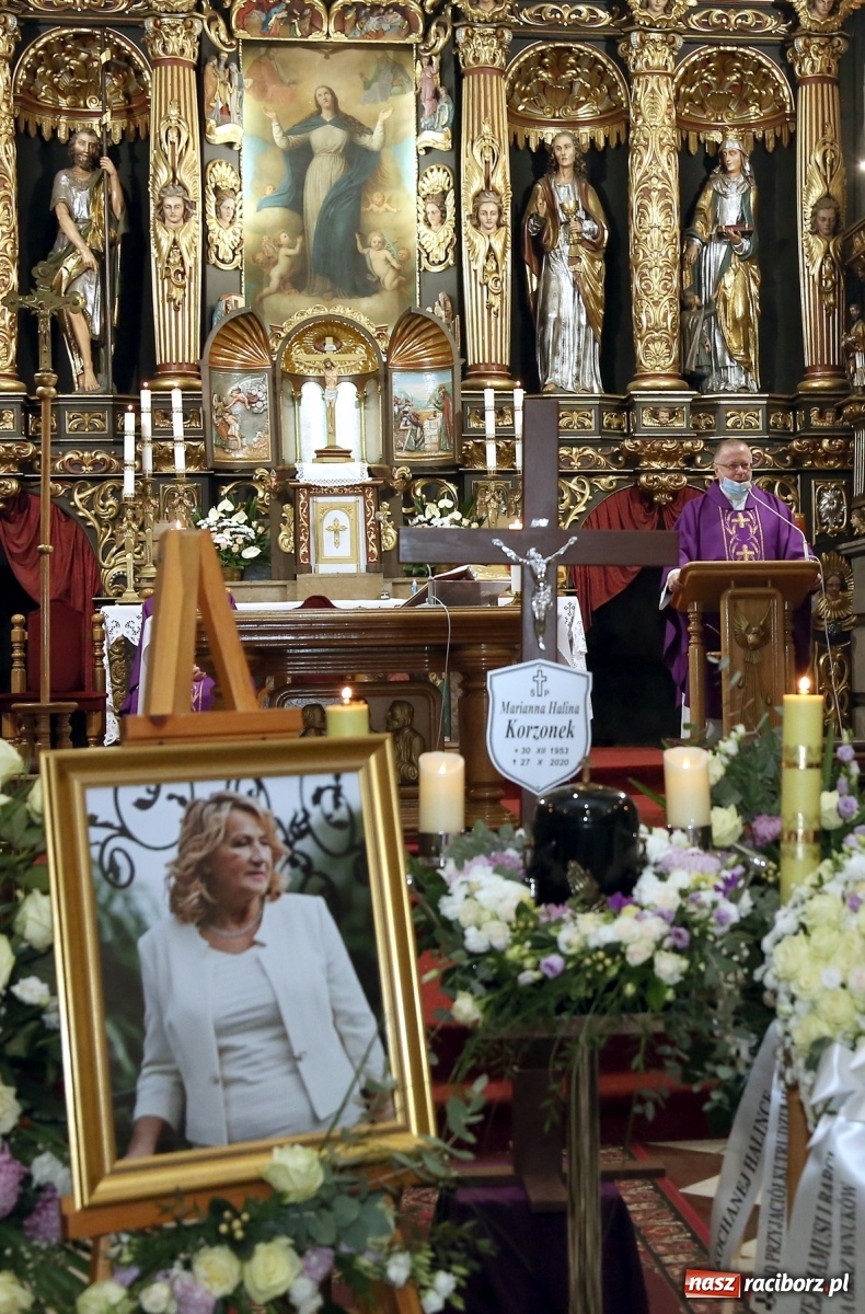Zdjęcie w galerii na portalu naszraciborz.pl: Dziś pożegnano śp. Mariannę Halinę Korzonek wiadomości z regionu